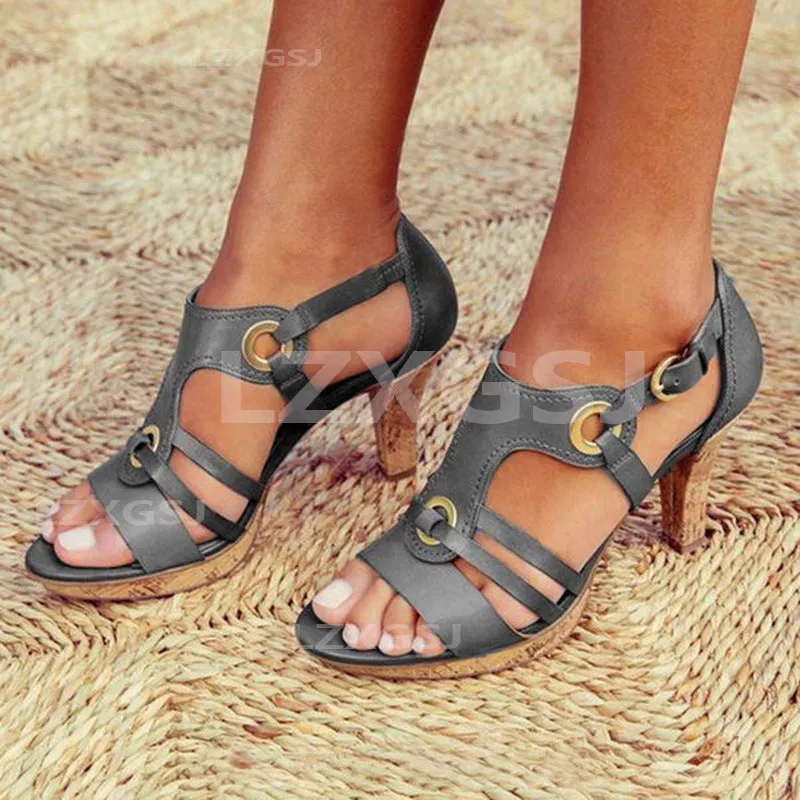 1950S Style Metal Decoration High Block Heel Round Head Fashionable Versatile Elegant Retro Sandal Heels