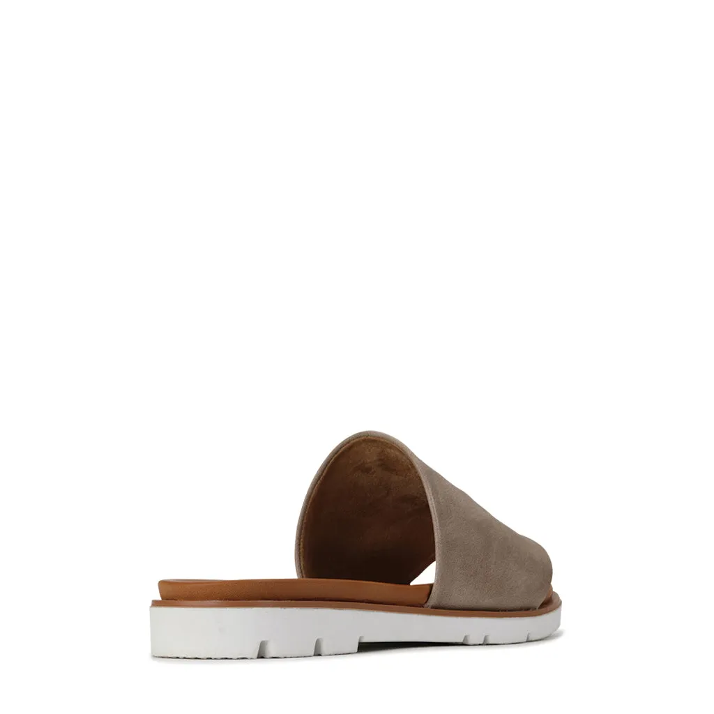ASH SLIDE SANDAL