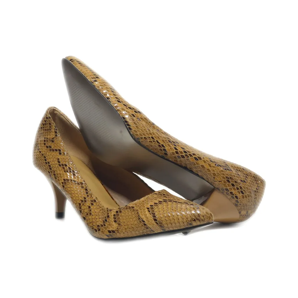 Bata Kitten Heels Leather Brown Colour For Women
