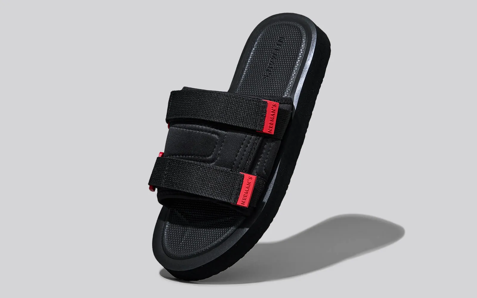 Breezy Fluff Sandals : Black