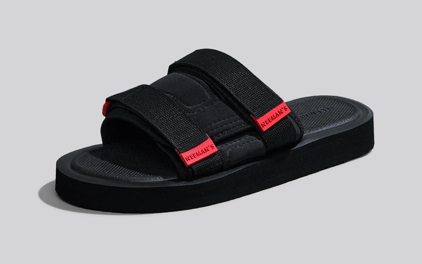 Breezy Fluff Sandals : Black