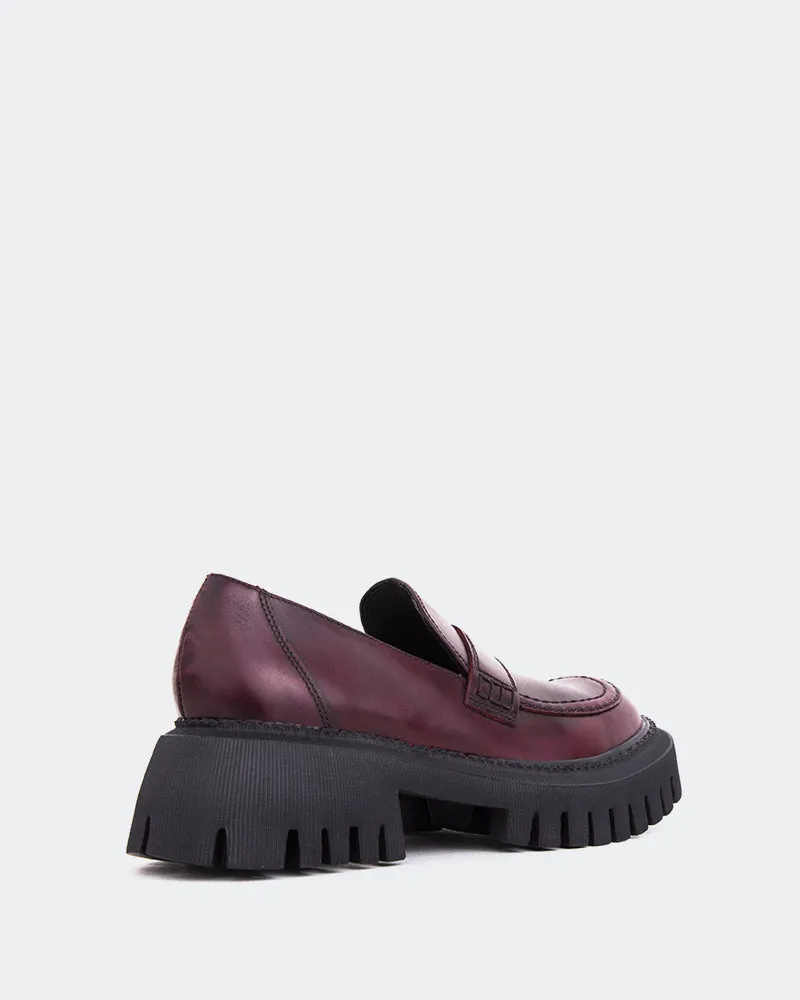 Derulo Burgundy