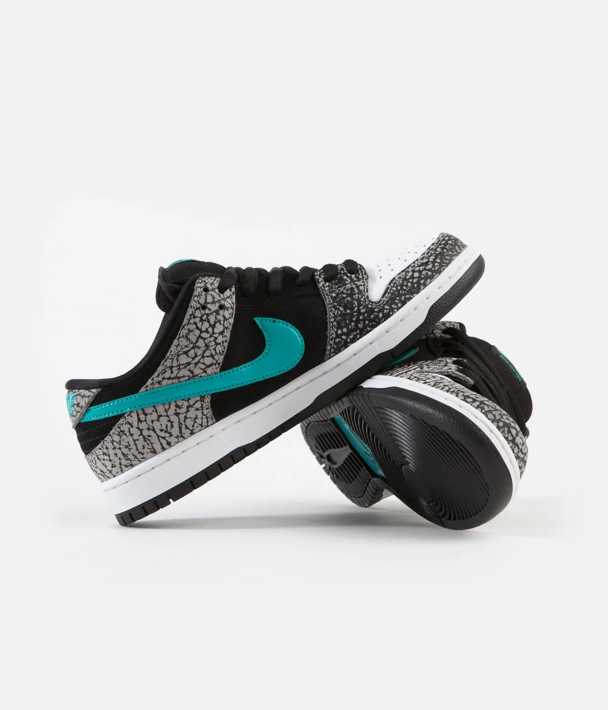 Nike SB Dunk Low Pro 'Elephant' Shoes - Medium Grey / Clear Jade - Black - White