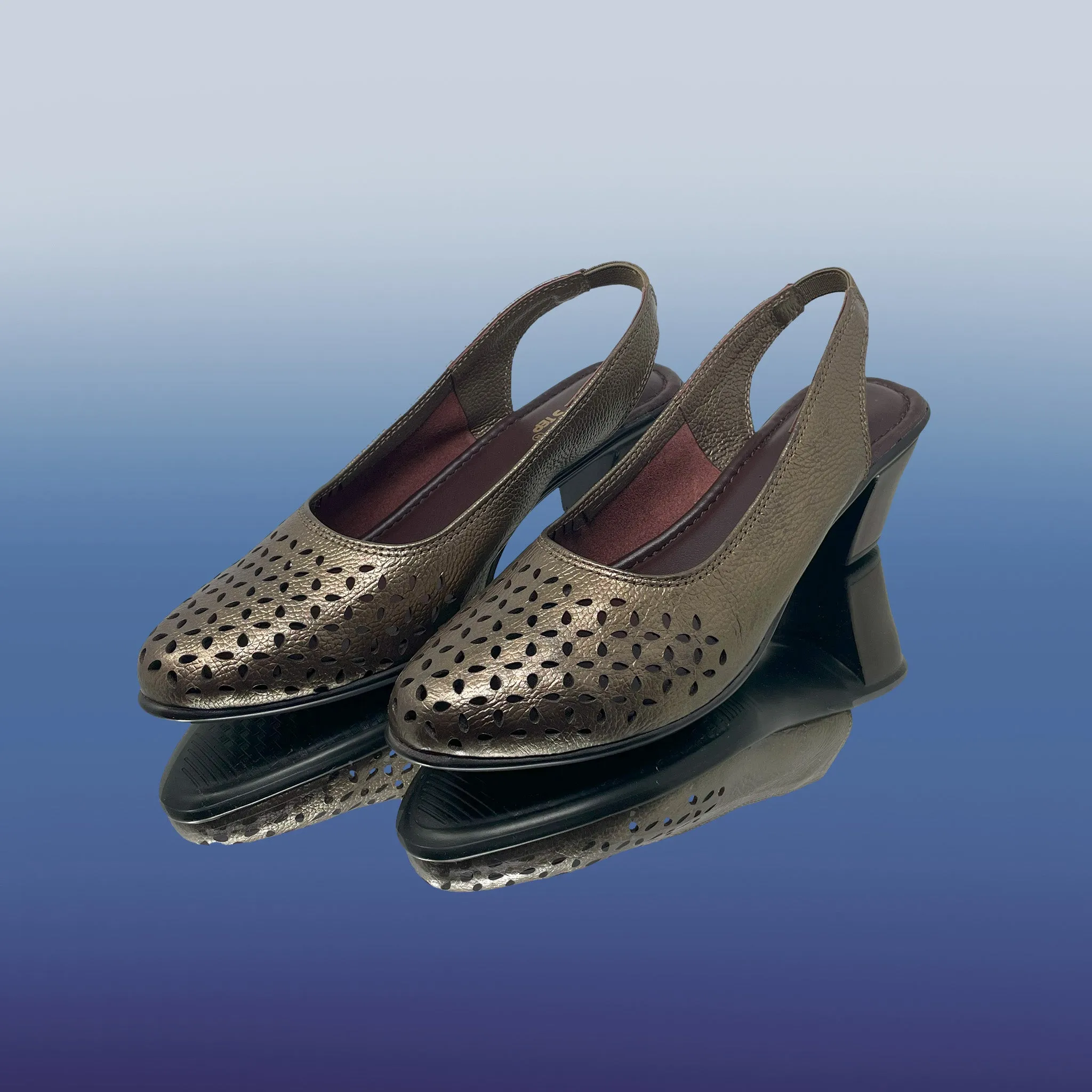 PoshEase Closed-Heels