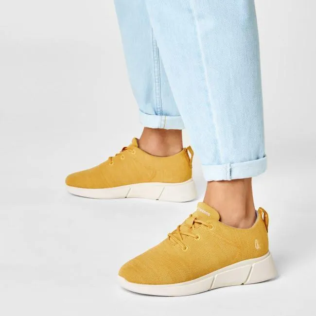 Women's Makenna Lace Up